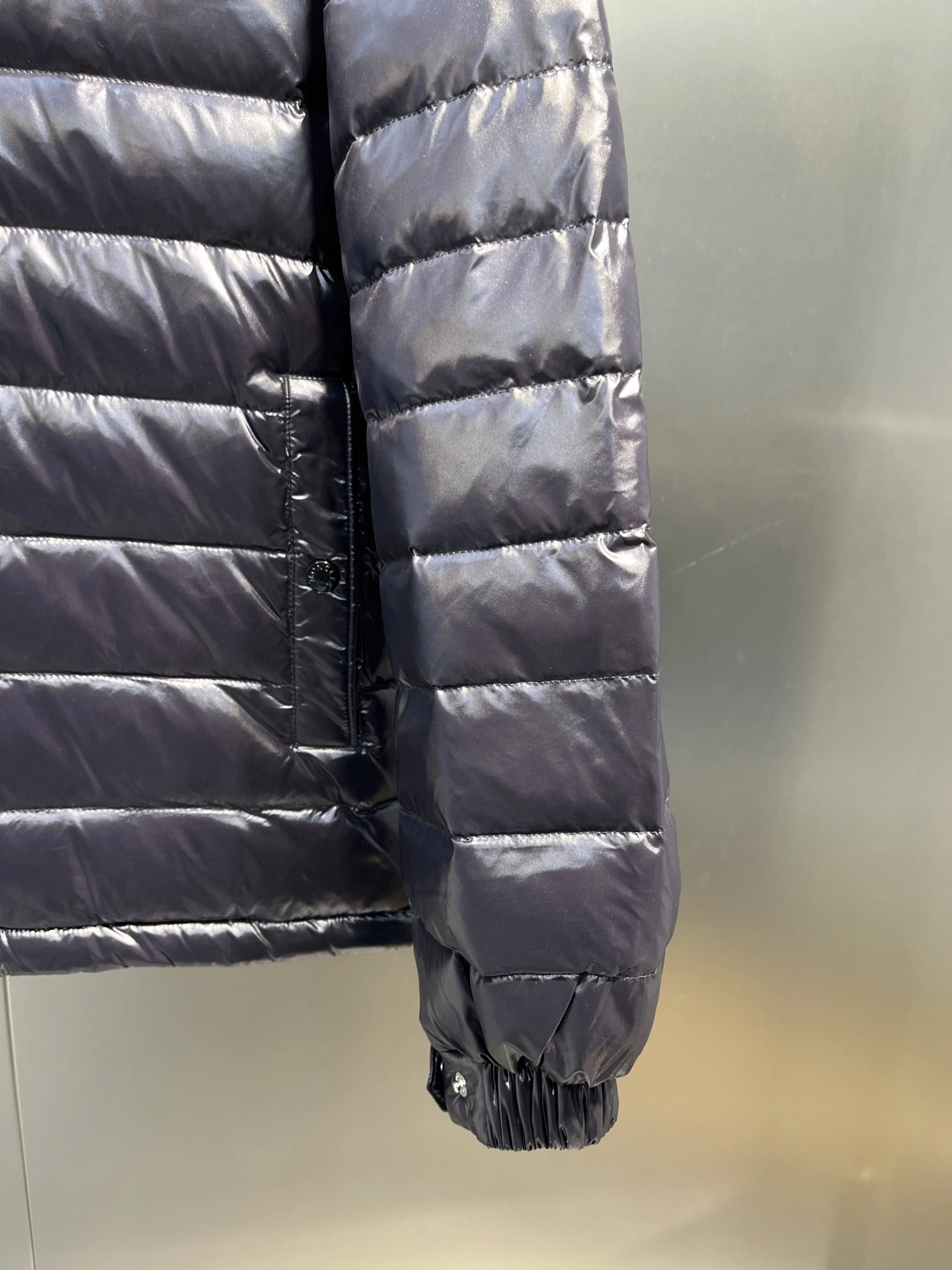 wg.luxury- 7o9385r Down jacket 3colour item:E-F431J2603-3